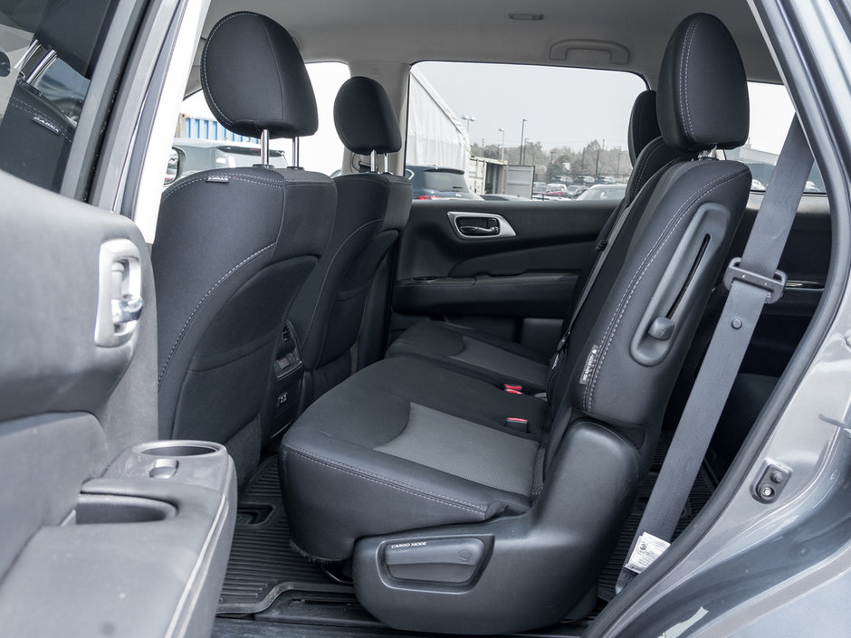 2020 Nissan Pathfinder SV-21