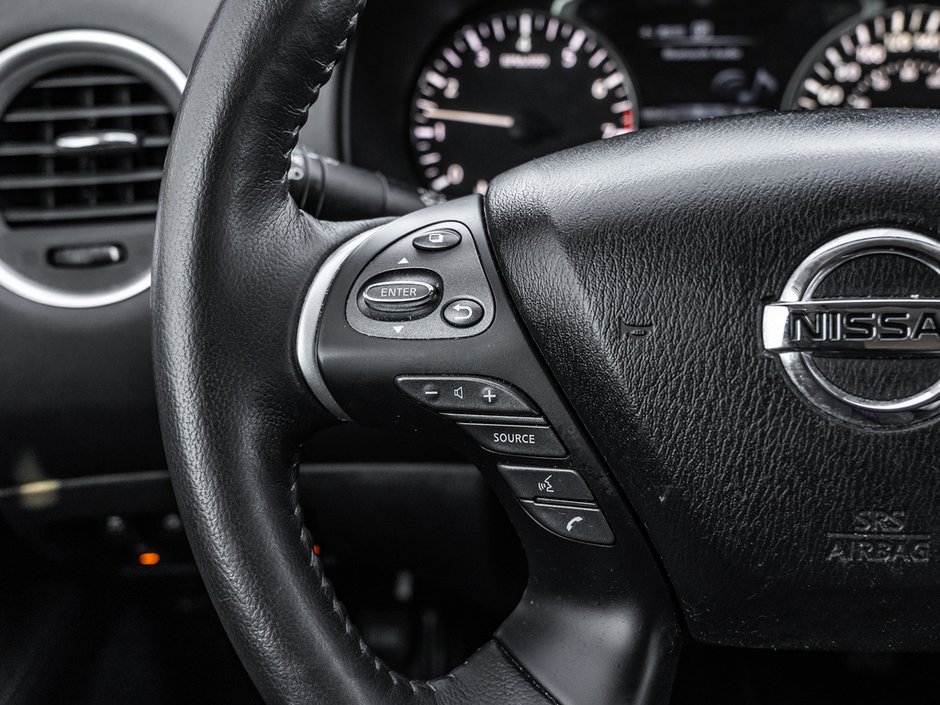 2020 Nissan Pathfinder SL-8