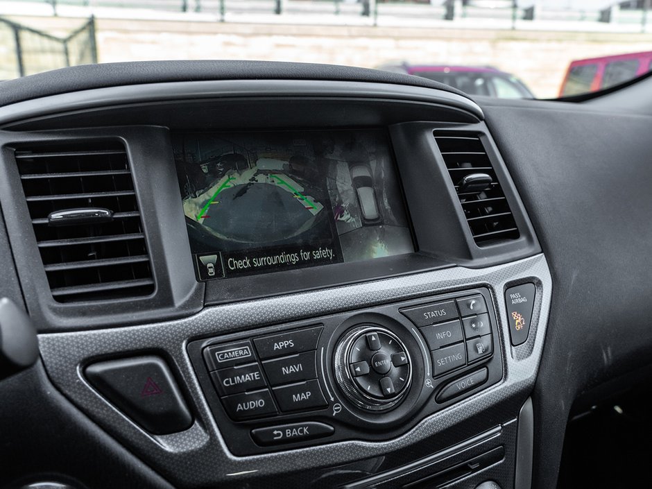 2020 Nissan Pathfinder SL-11