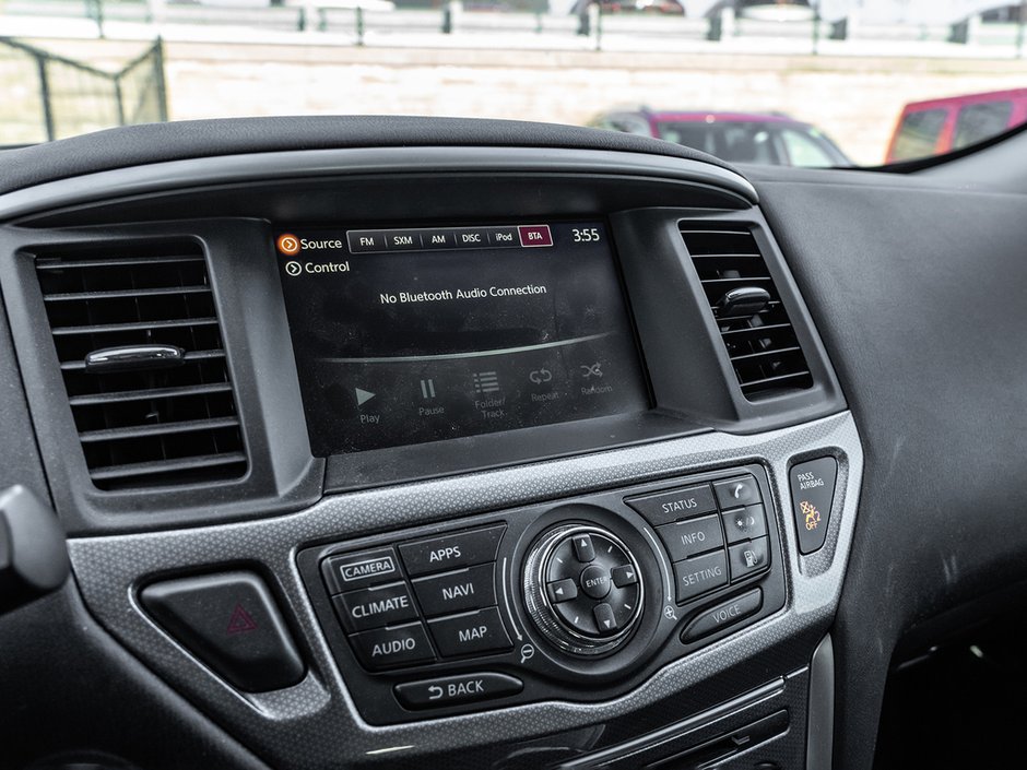 2020 Nissan Pathfinder SL-23