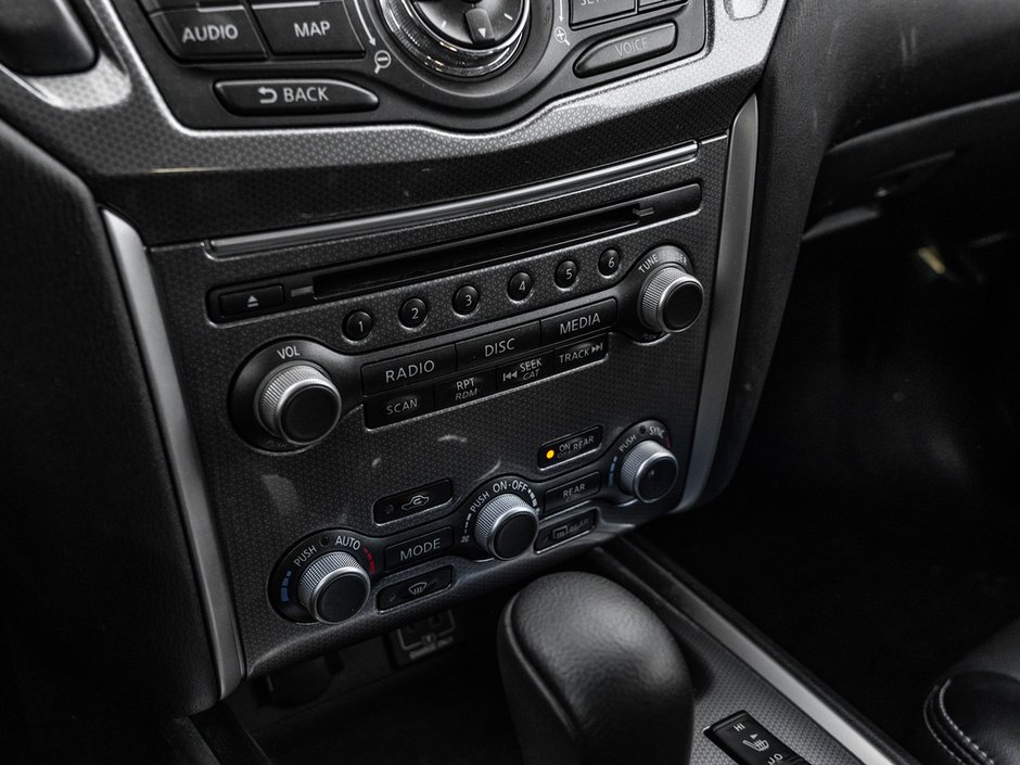 2020 Nissan Pathfinder SL-20