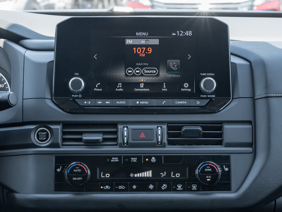 2023 Nissan Pathfinder S-23