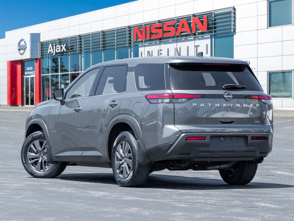 2023 Nissan Pathfinder S-4