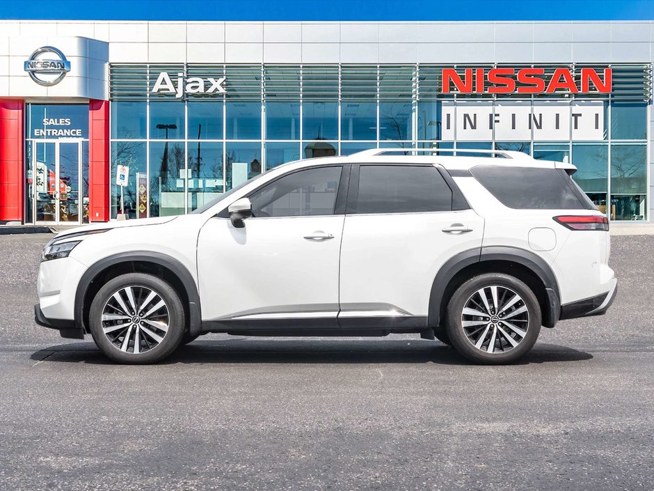 2024 Nissan Pathfinder Platinum-2