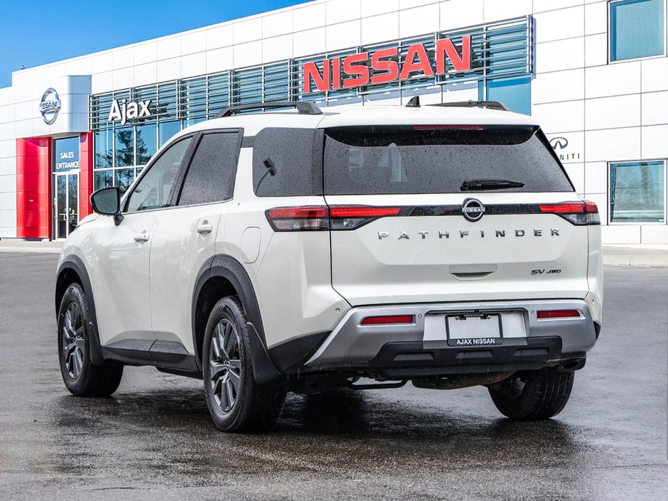 2024 Nissan Pathfinder SV-4