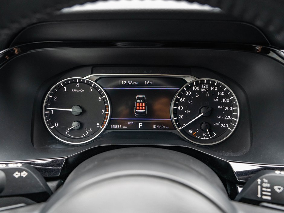 2024 Nissan Pathfinder SV-9
