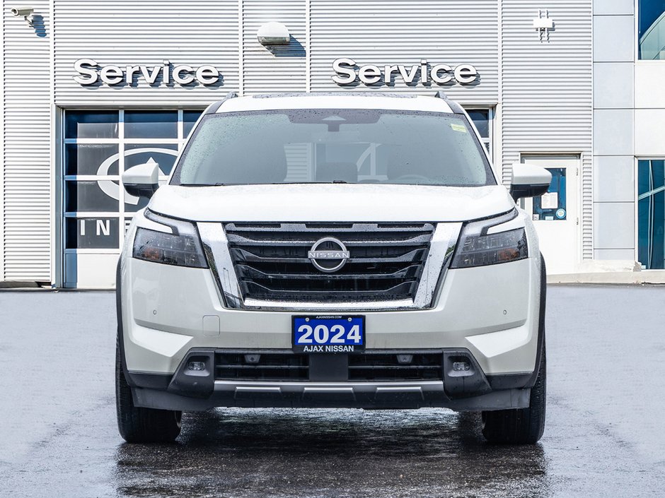 2024 Nissan Pathfinder SV-1