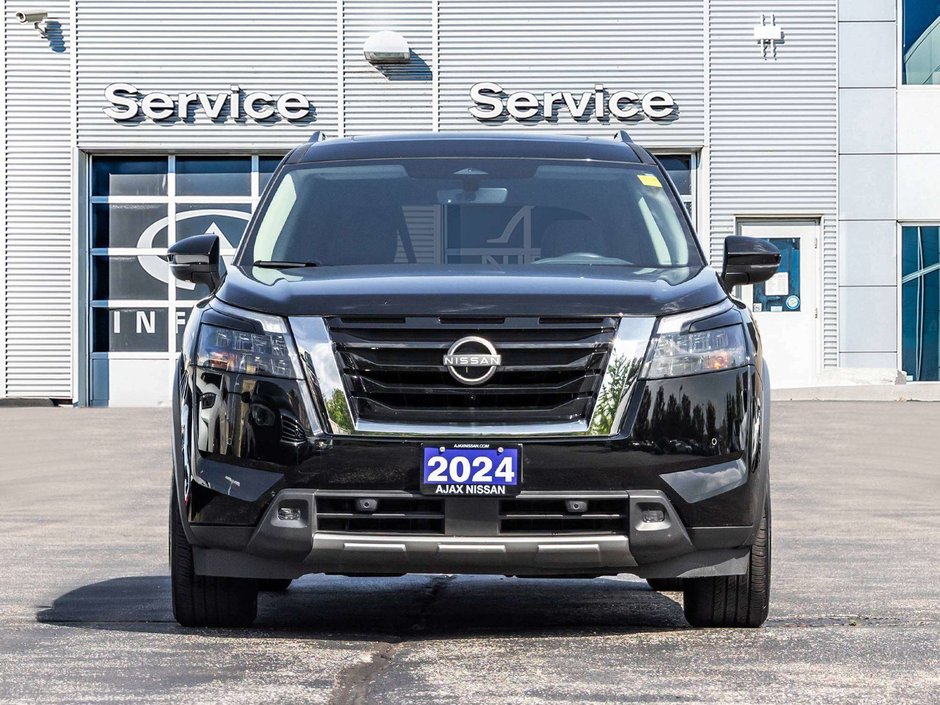 2024 Nissan Pathfinder SV-1