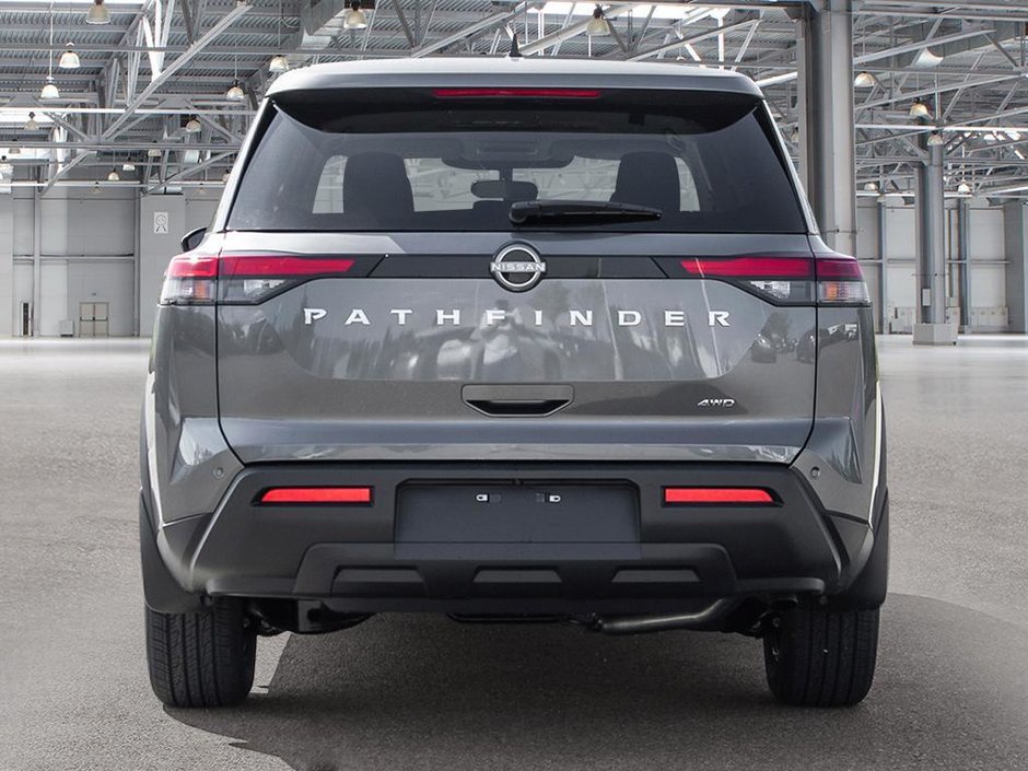 2025 Nissan Pathfinder S-4