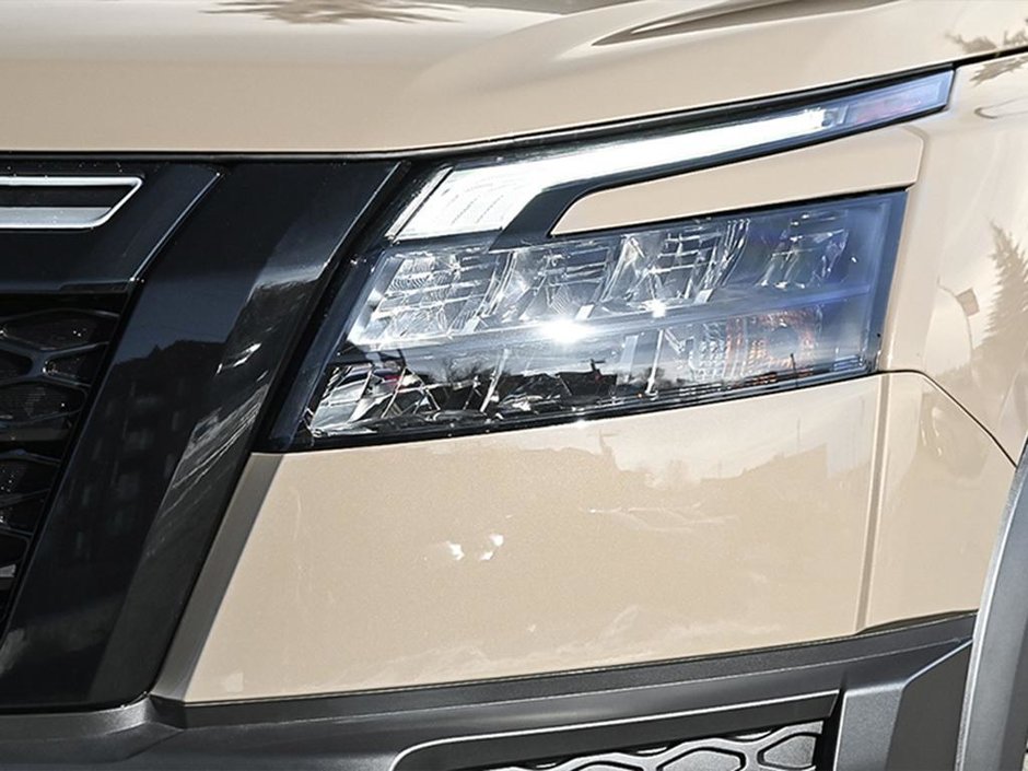 2025 Nissan Pathfinder ROCK CREEK-8