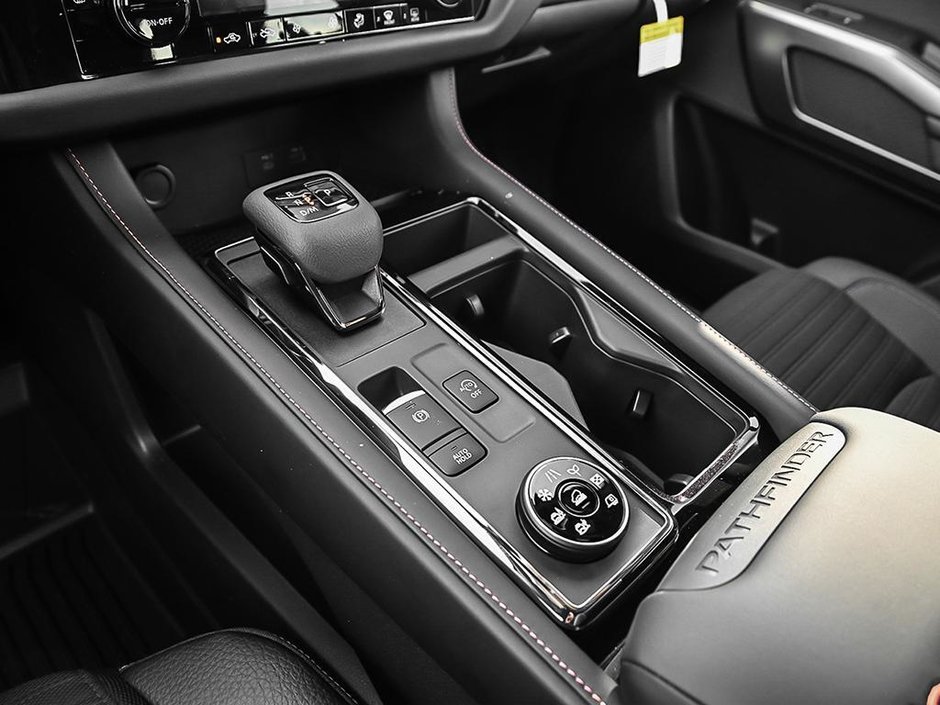 2025 Nissan Pathfinder ROCK CREEK-14