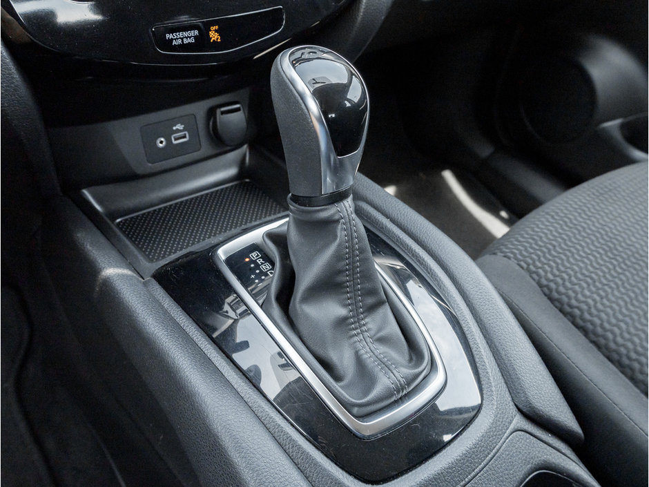 2019 Nissan Qashqai S-14
