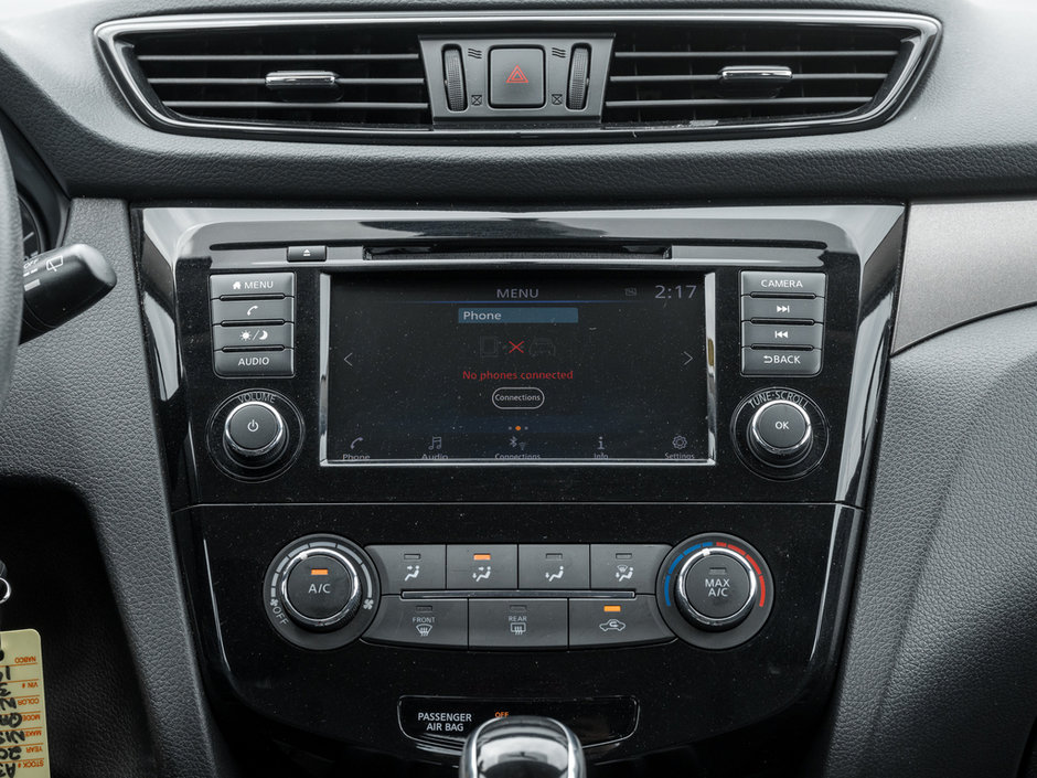 2019 Nissan Qashqai S-24