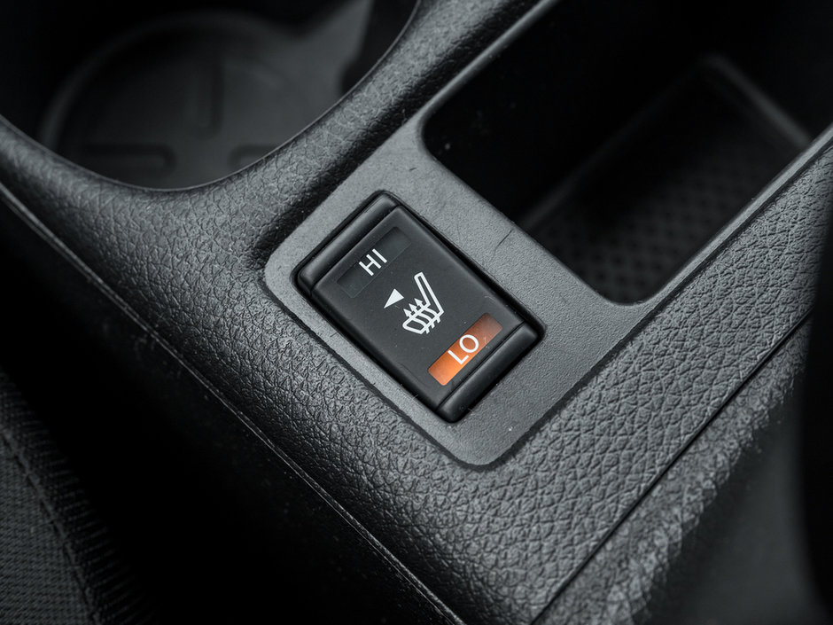 2019 Nissan Qashqai S-16