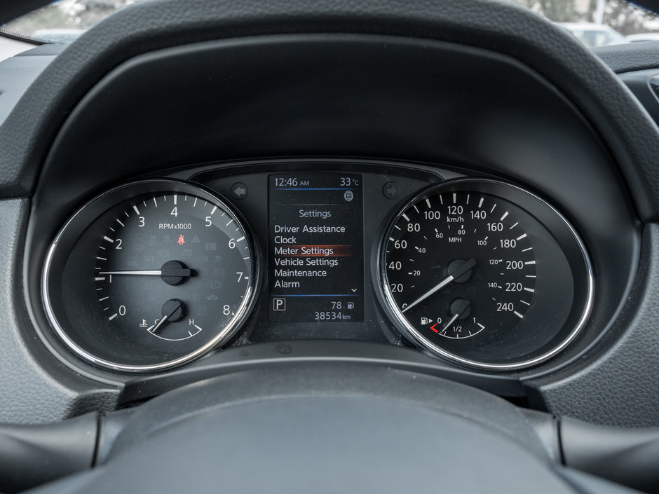 2020 Nissan Qashqai S-8