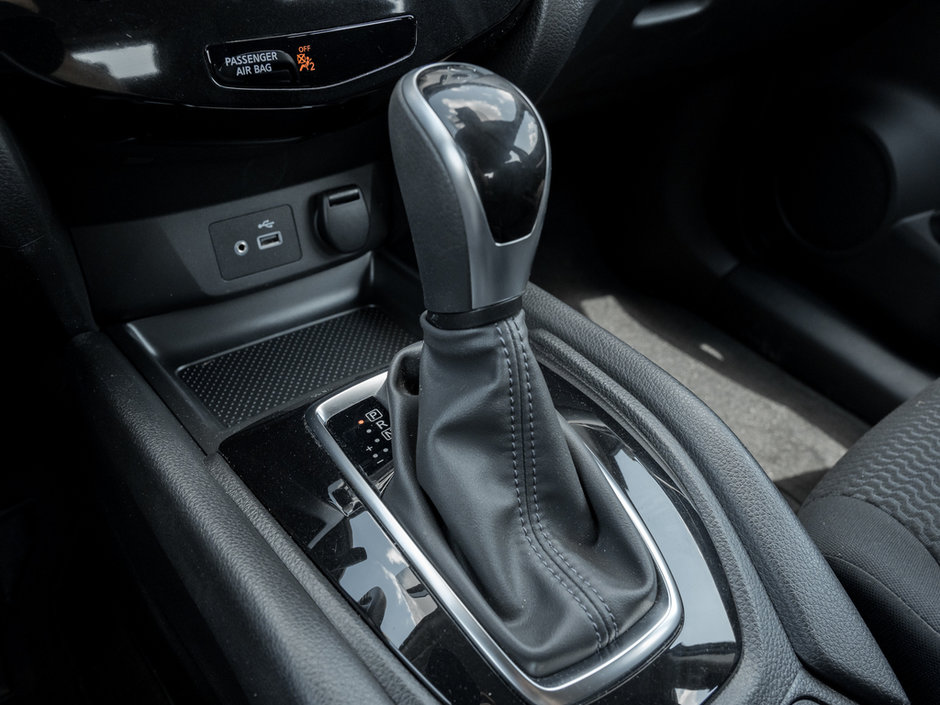 2020 Nissan Qashqai S-14