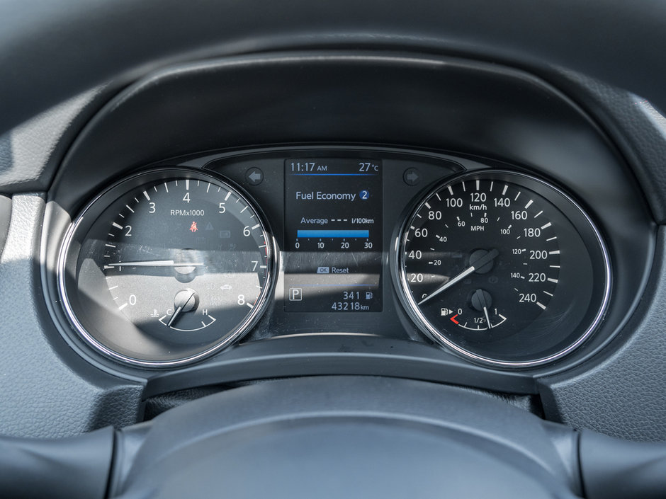 2021 Nissan Qashqai S-9