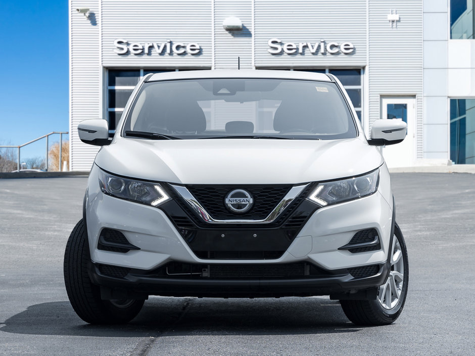 2021 Nissan Qashqai S-1