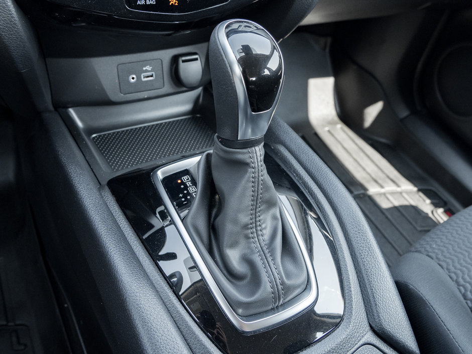 2021 Nissan Qashqai S-14