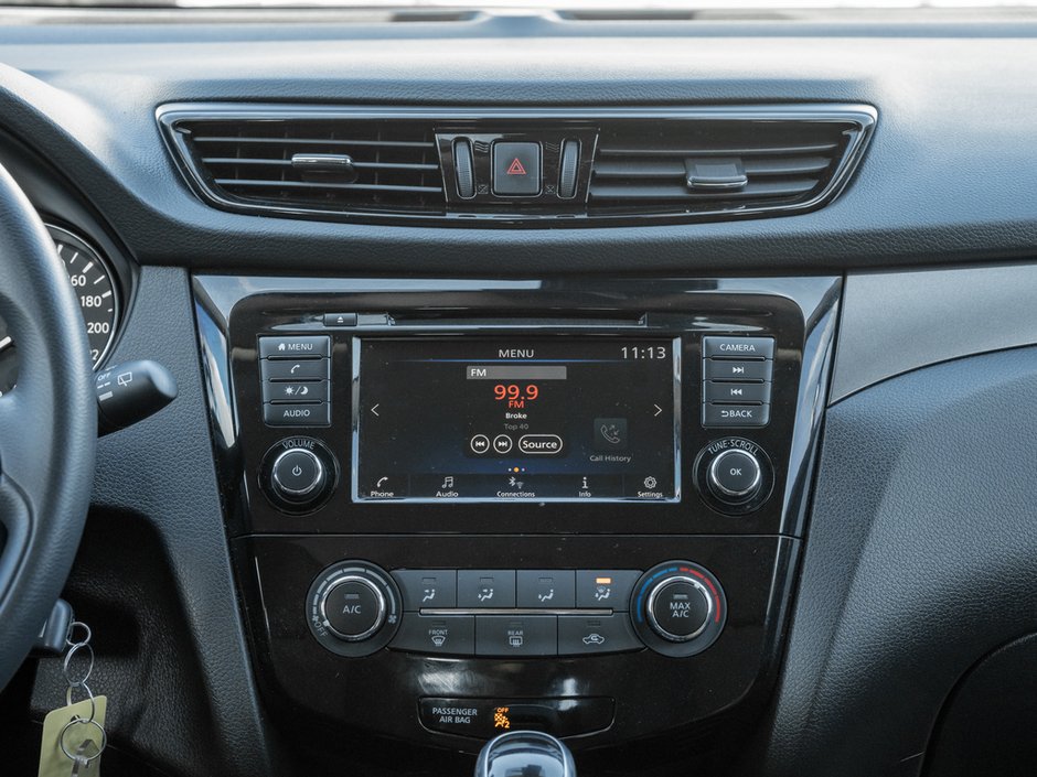 2021 Nissan Qashqai S-22