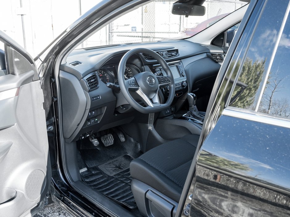 2021 Nissan Qashqai S-6