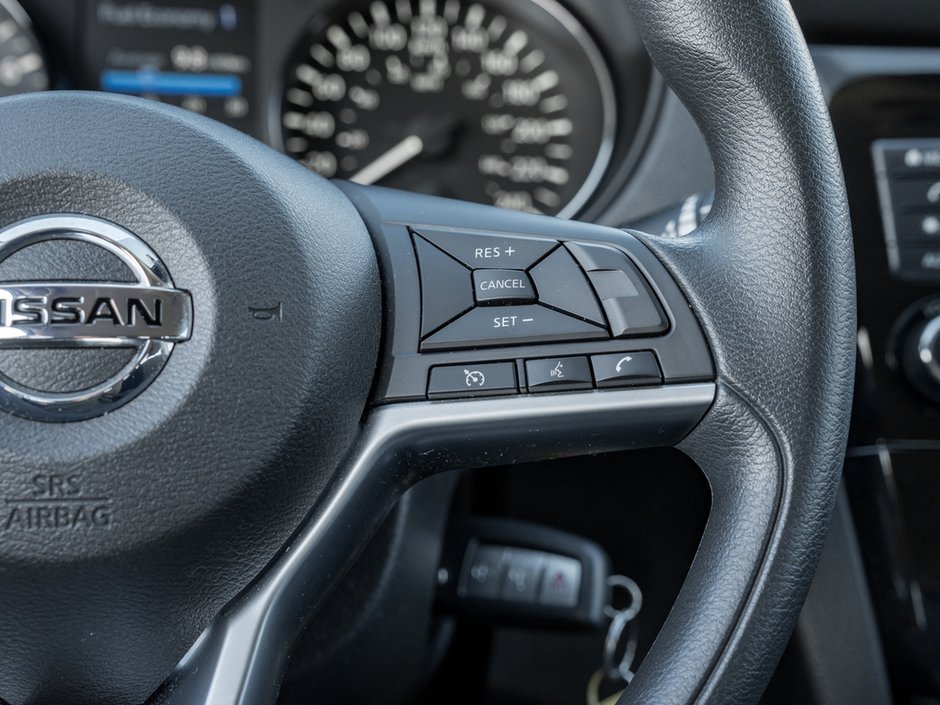 2021 Nissan Qashqai S-9