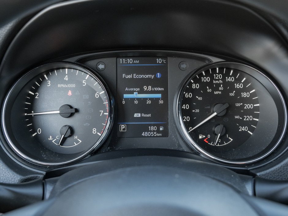 2021 Nissan Qashqai S-10