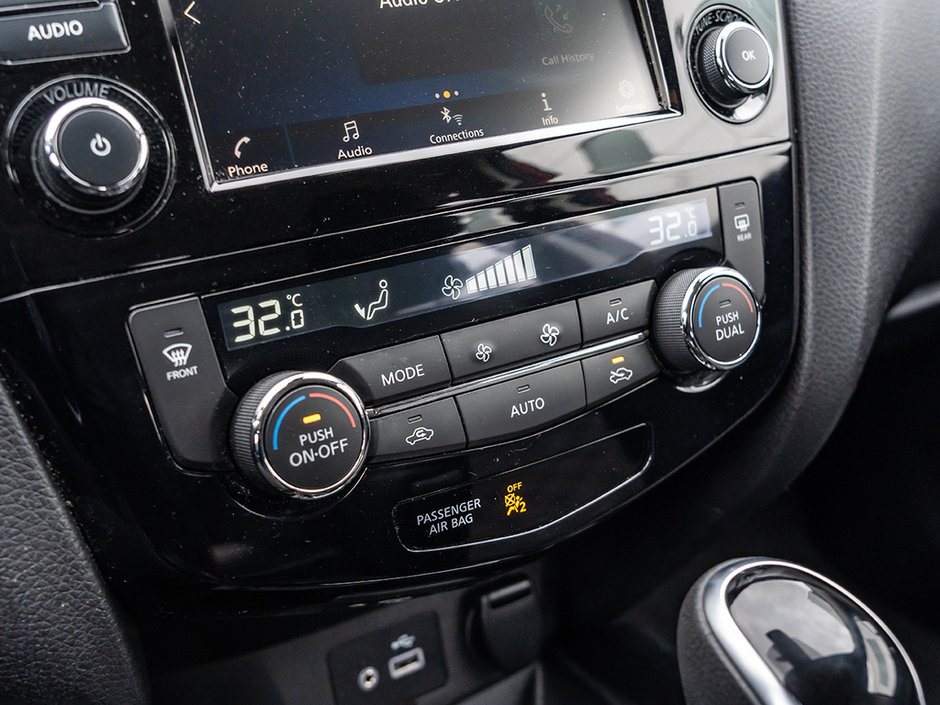 2021 Nissan Qashqai SV-15