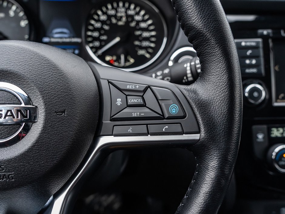 2021 Nissan Qashqai SV-10