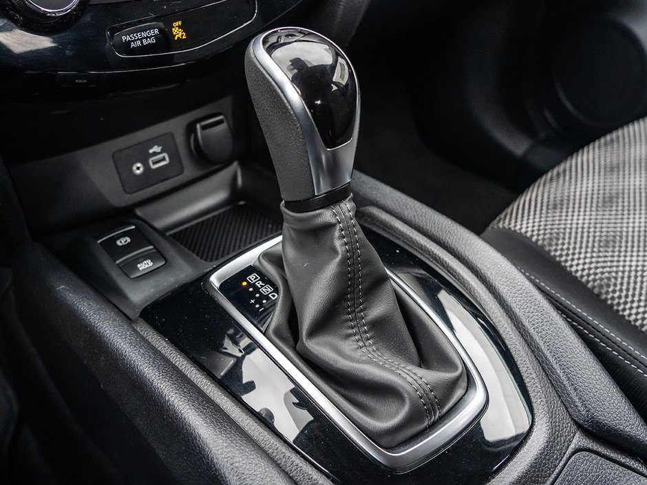 2021 Nissan Qashqai SV-14