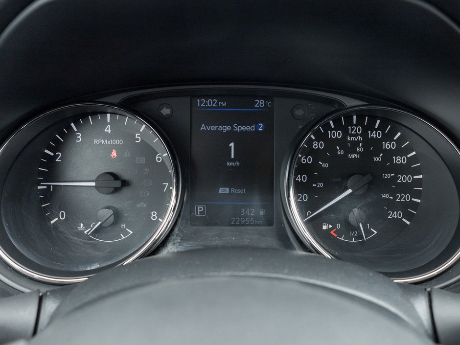 2022 Nissan Qashqai SV-8