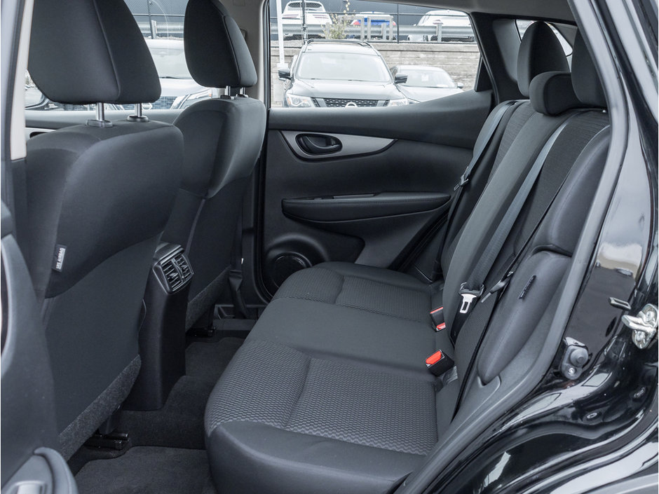 2023 Nissan Qashqai S-19