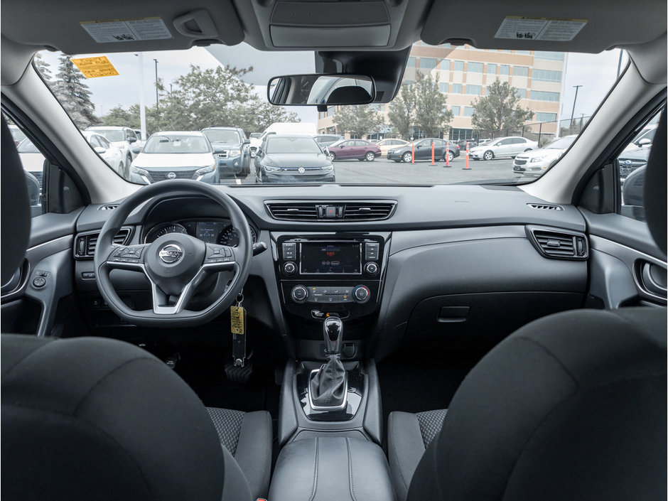 2023 Nissan Qashqai S-20