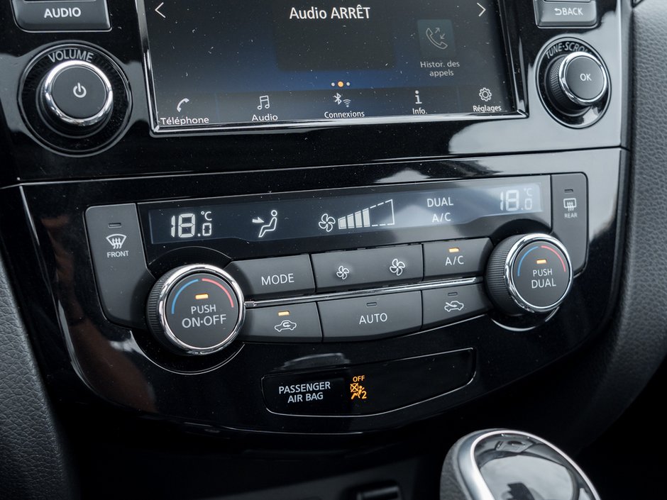 2023 Nissan Qashqai SV-16