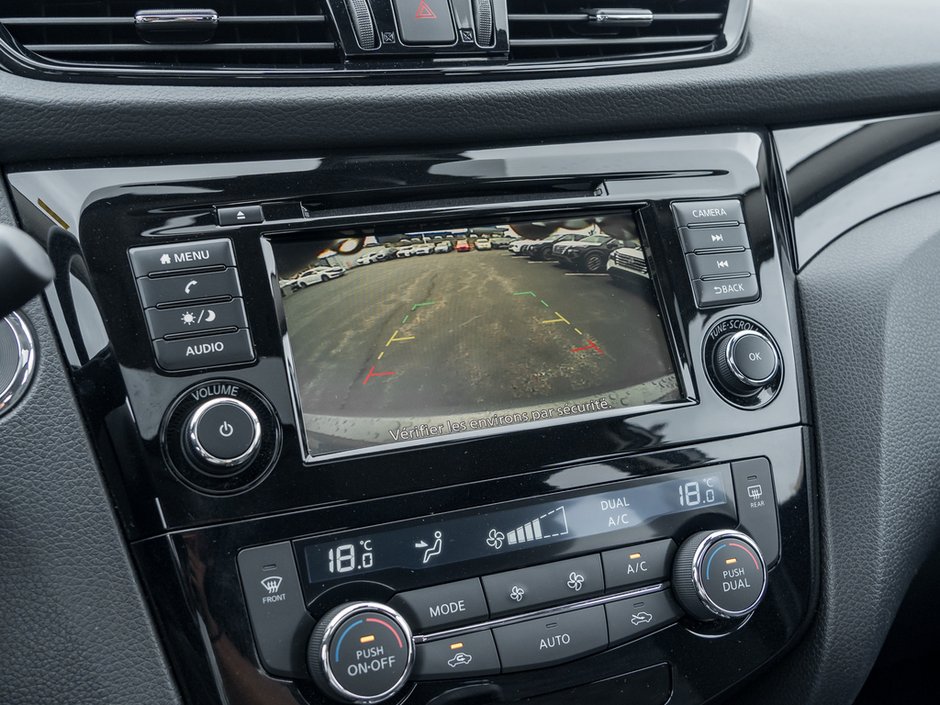 2023 Nissan Qashqai SV-11