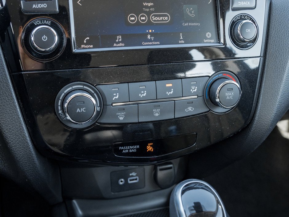 2023 Nissan Qashqai S-17