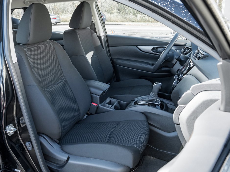 2023 Nissan Qashqai S-19