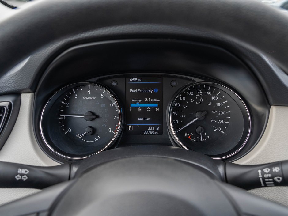 2023 Nissan Qashqai S-8