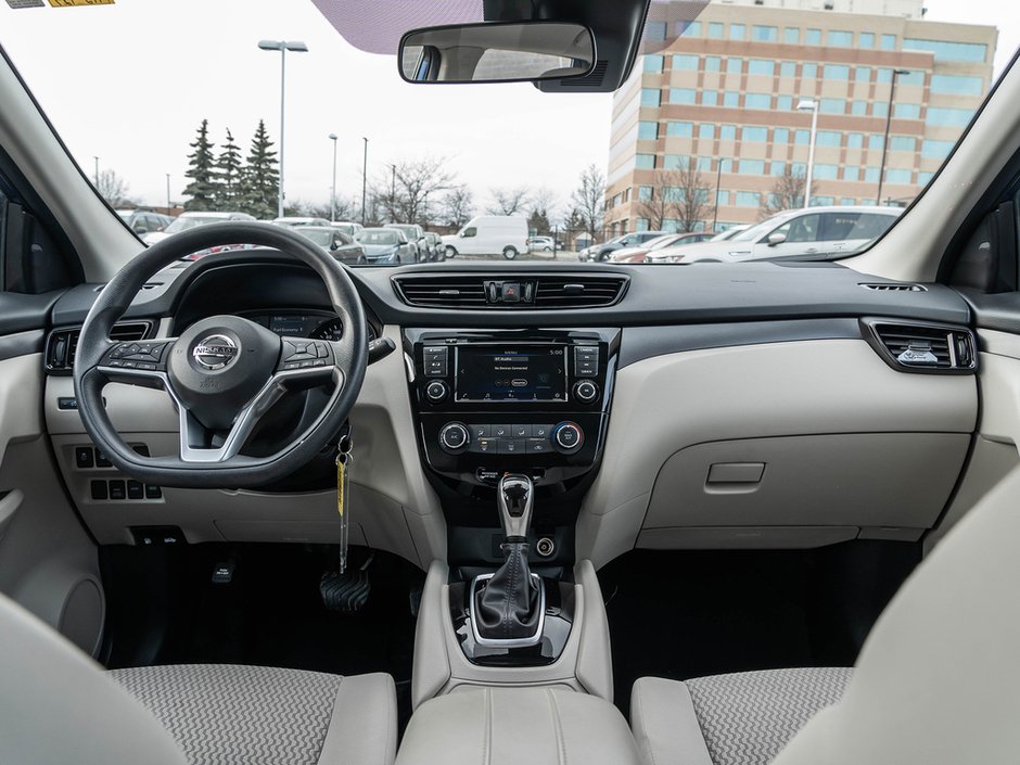 2023 Nissan Qashqai S-20