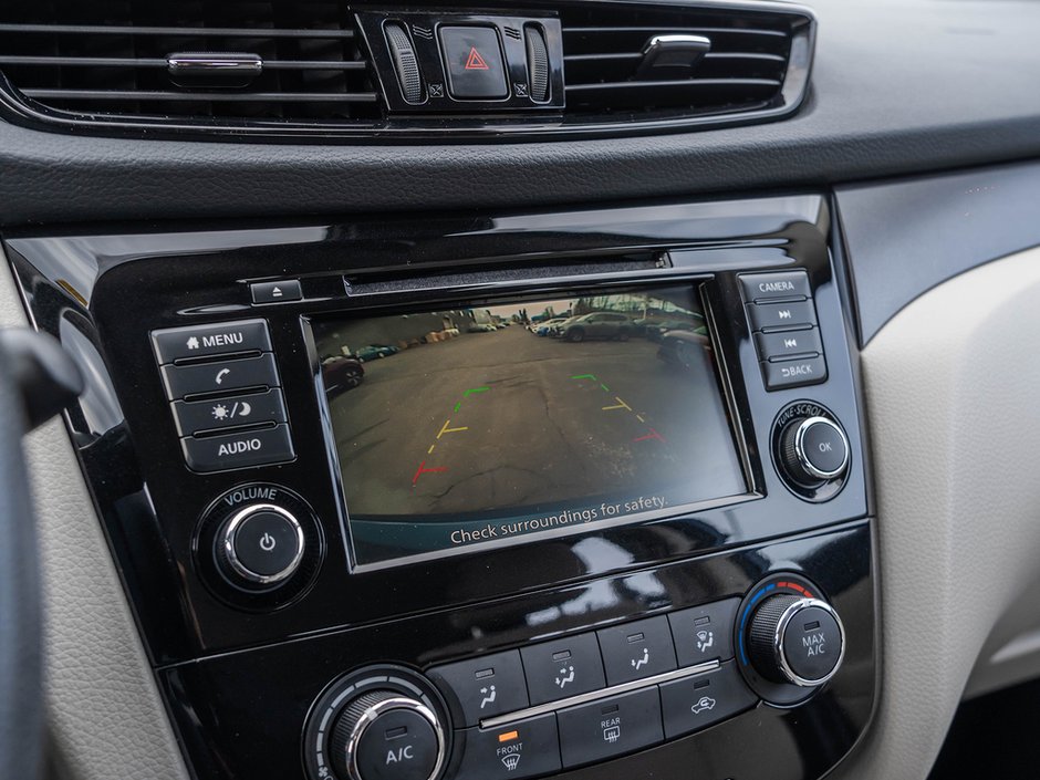 2023 Nissan Qashqai S-10
