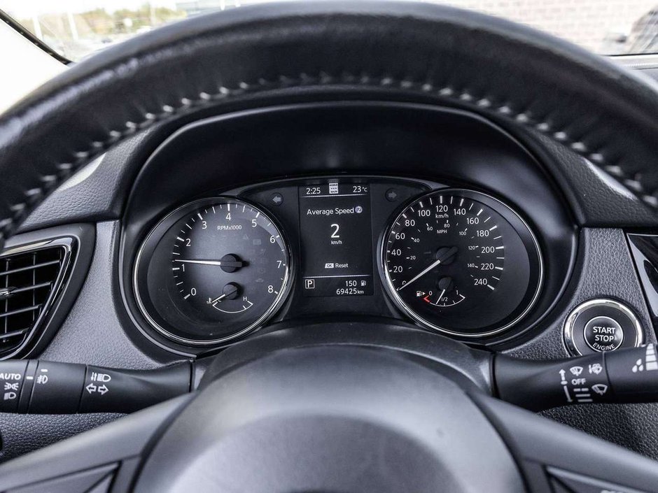 2023 Nissan Qashqai SL-10