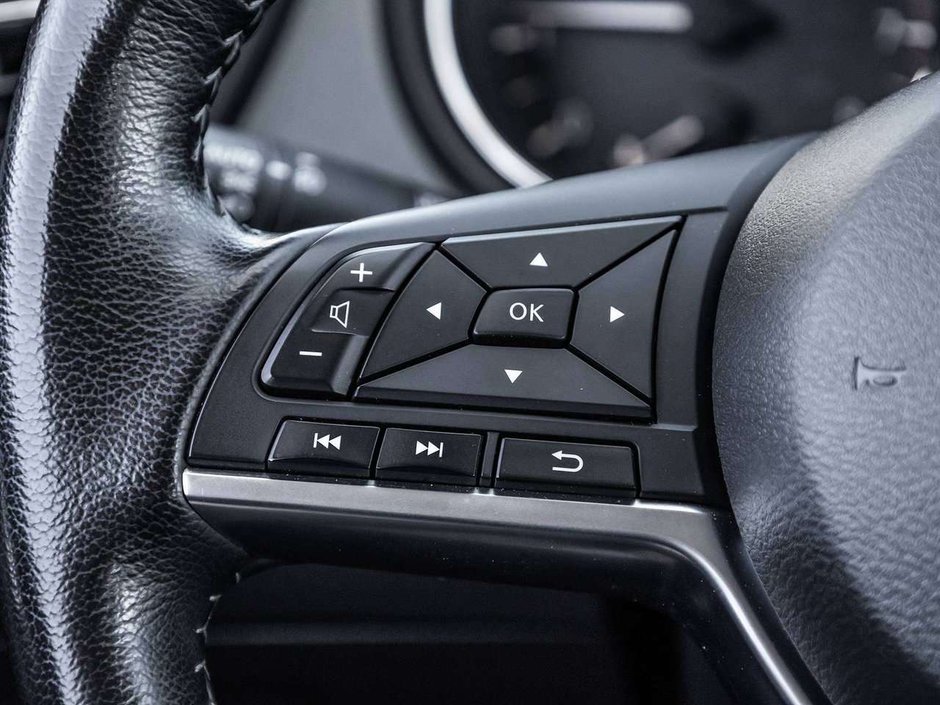 2023 Nissan Qashqai SL-9