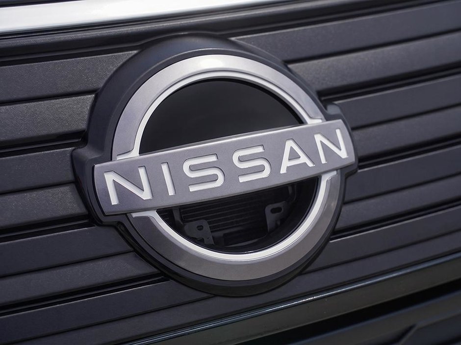 2026 Nissan Rogue Plug-in Hybrid Platinum-8