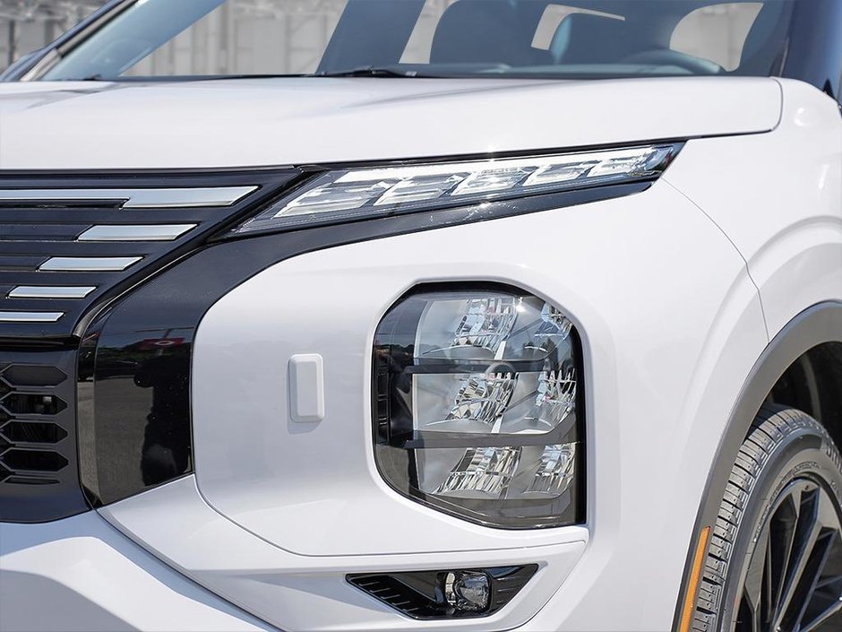 2026 Nissan Rogue Plug-in Hybrid Platinum-9