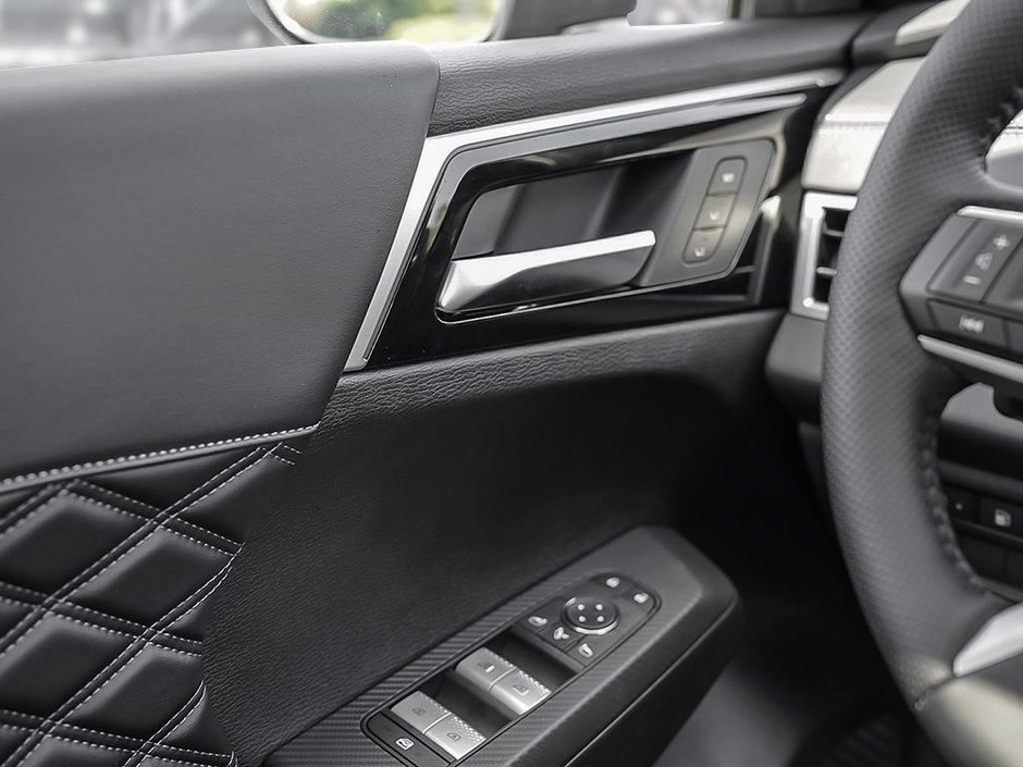 2026 Nissan Rogue Plug-in Hybrid Platinum-15