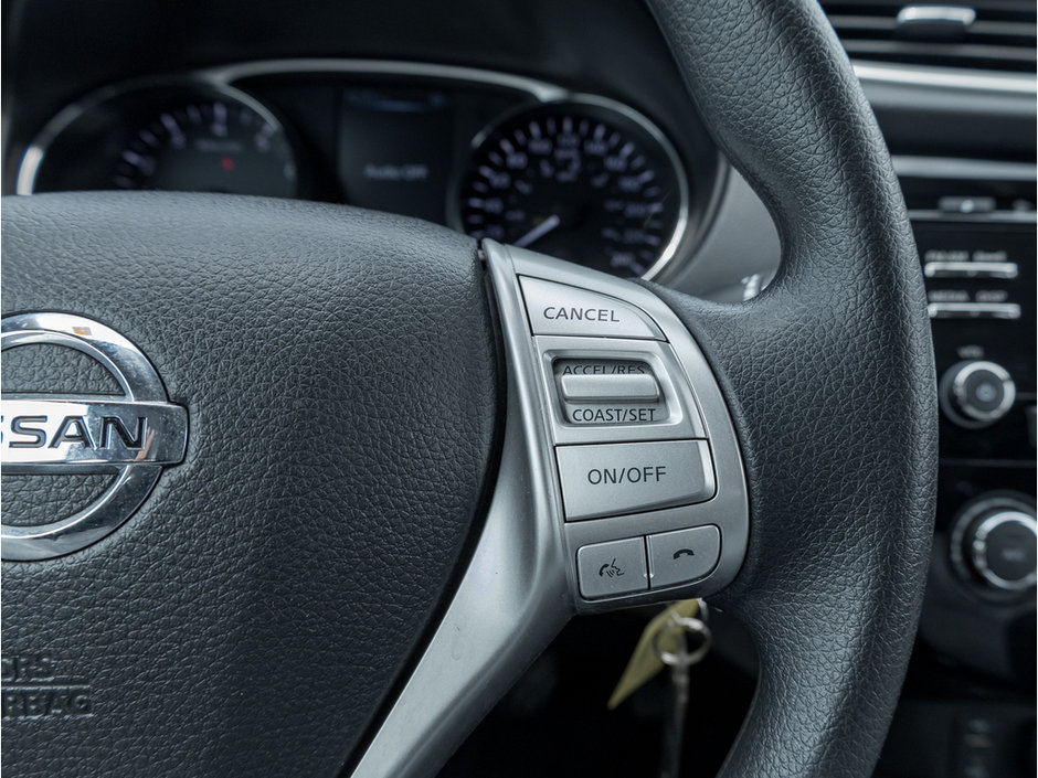 2016 Nissan Rogue S-10