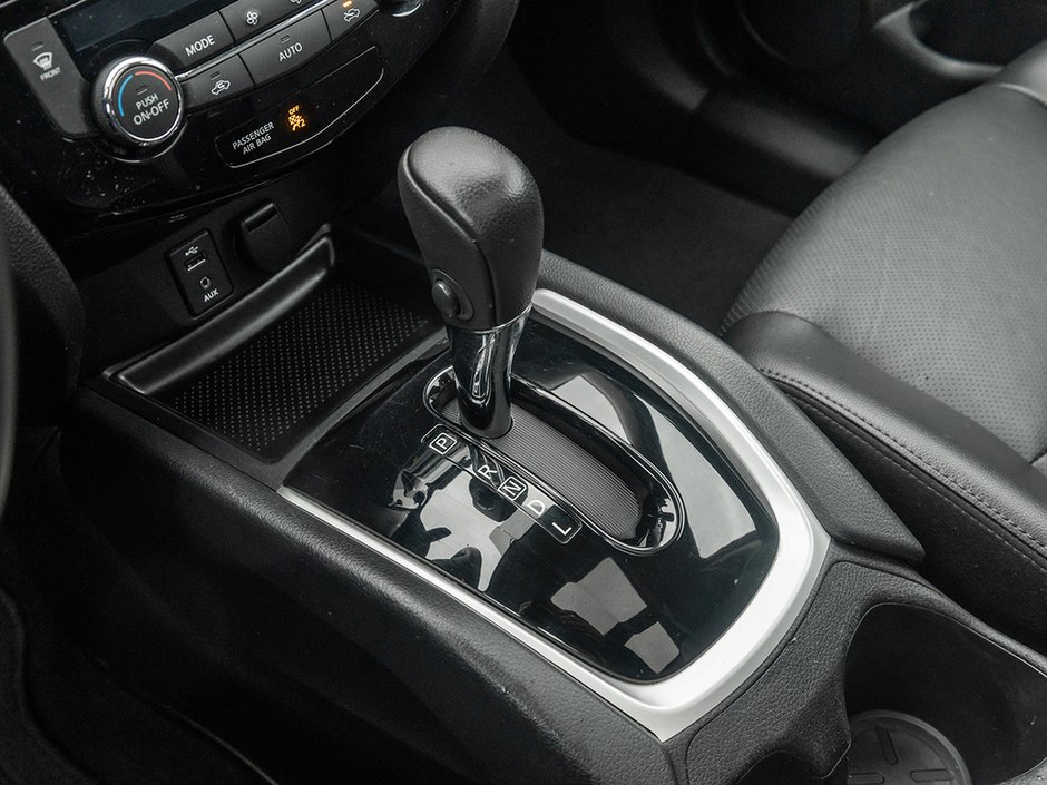 2016 Nissan Rogue SL-13