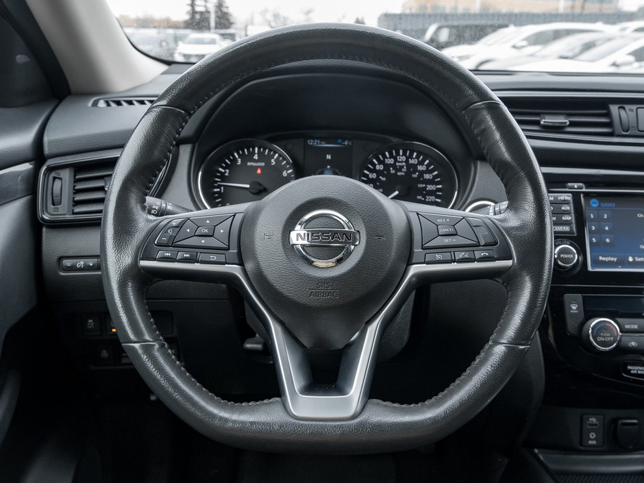 2017 Nissan Rogue SV-7