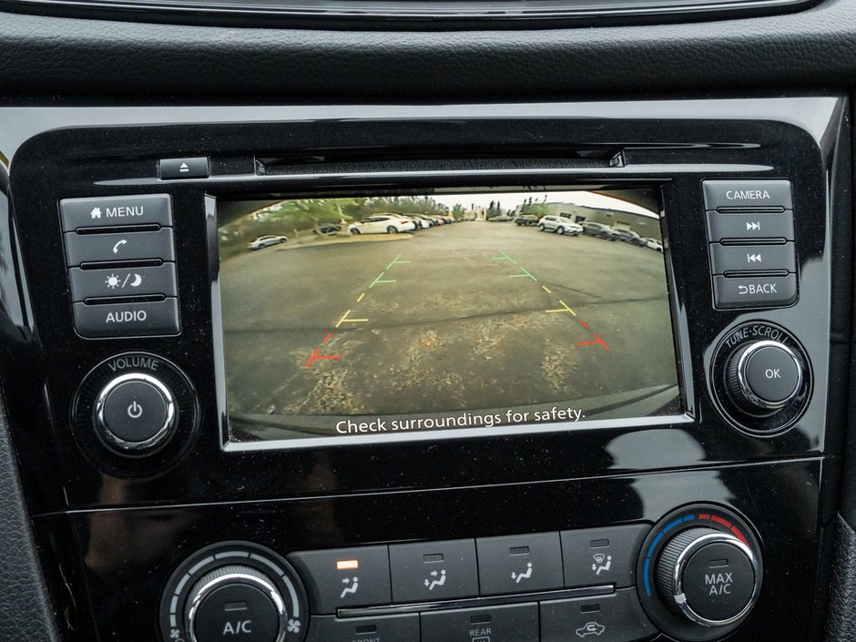 2018 Nissan Rogue S-11