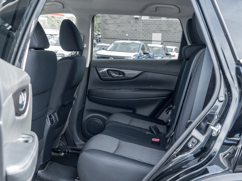 2020 Nissan Rogue S-21